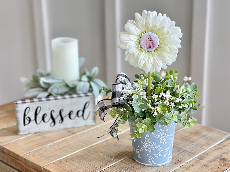Flower Popper Simply White Arrangement