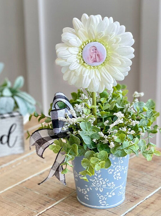 Flower Popper Simply White Arrangement