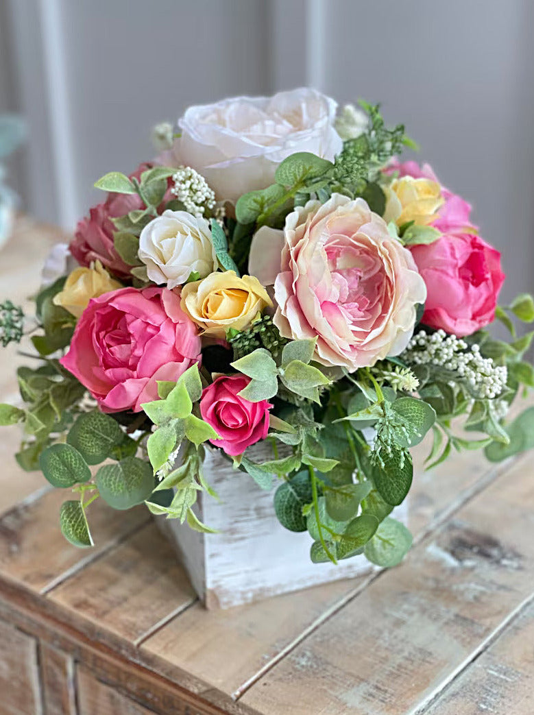 Flower Popper Delightful Arrangement