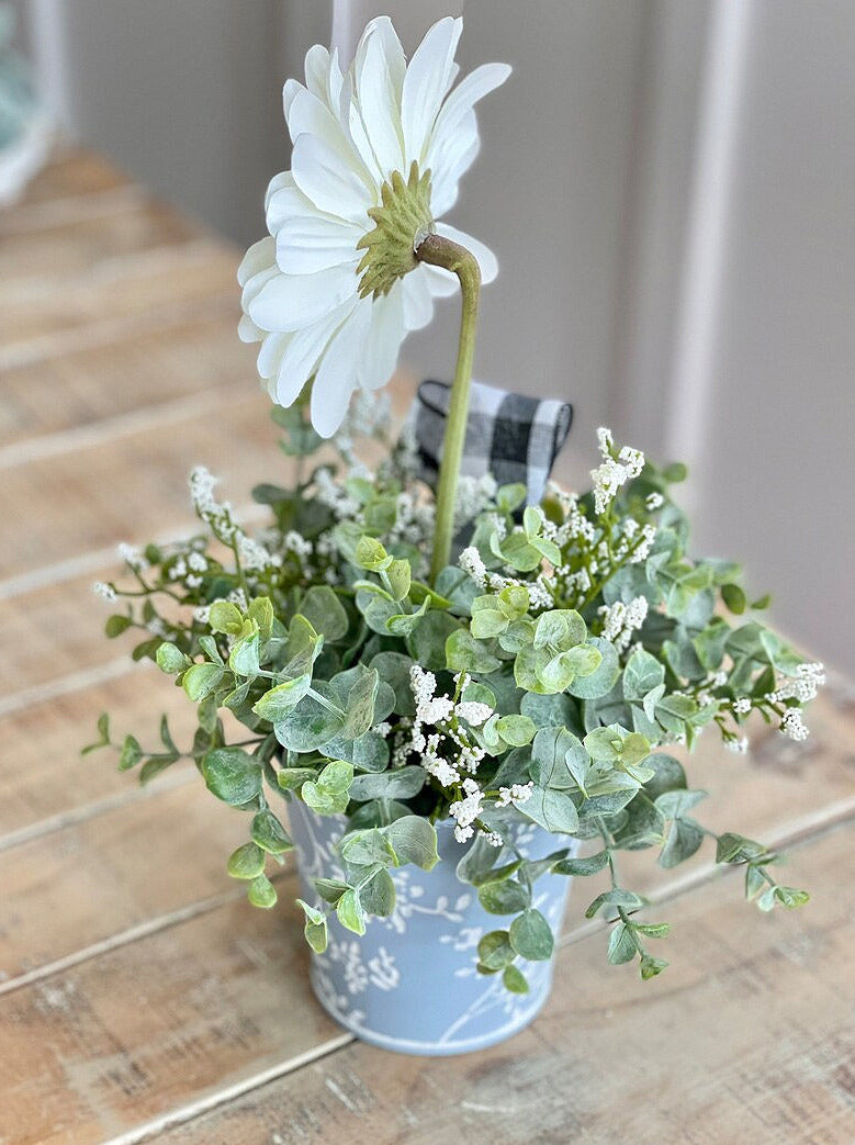 Flower Popper Simply White Arrangement