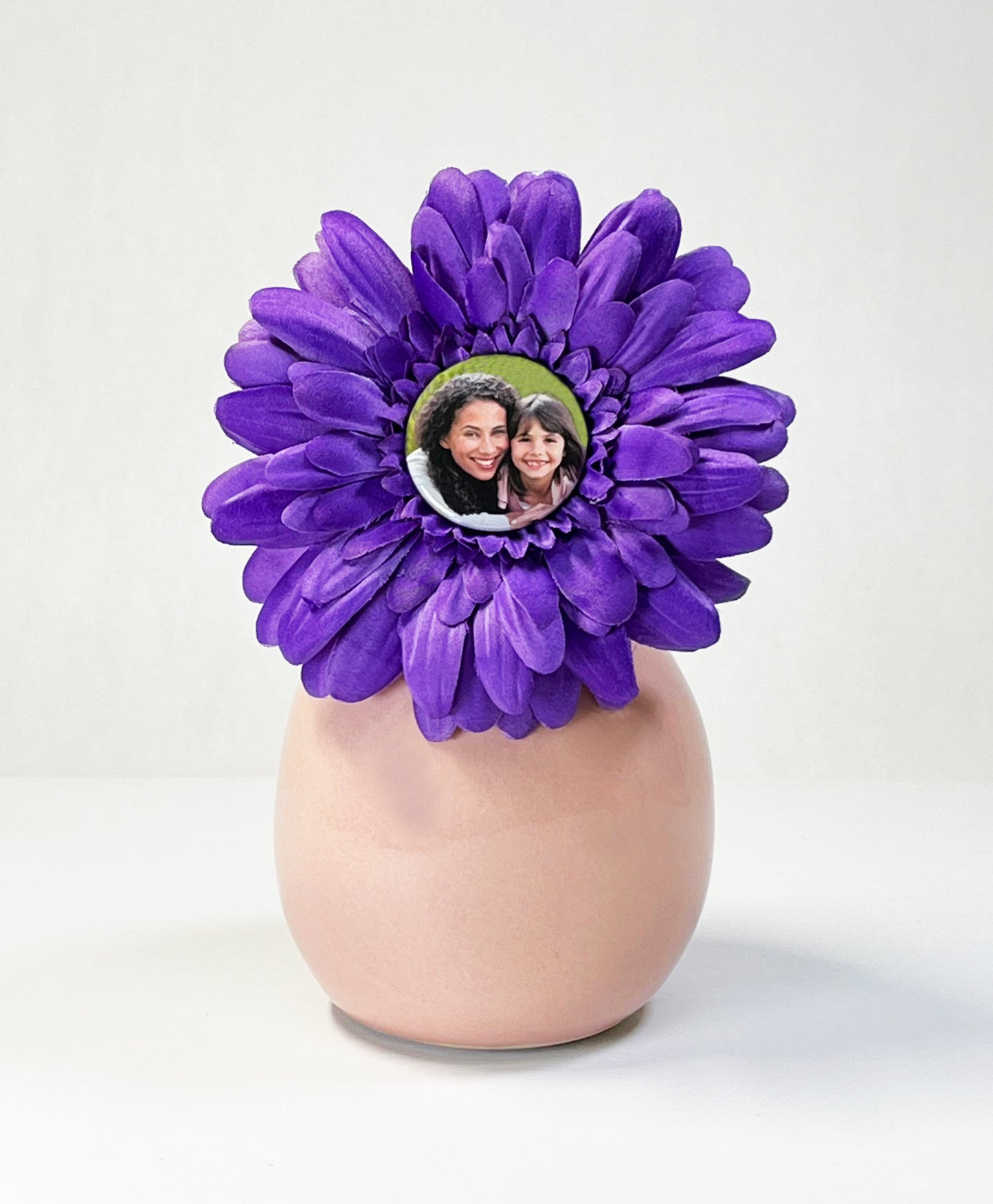 Delightful Bud Vase Flower Popper